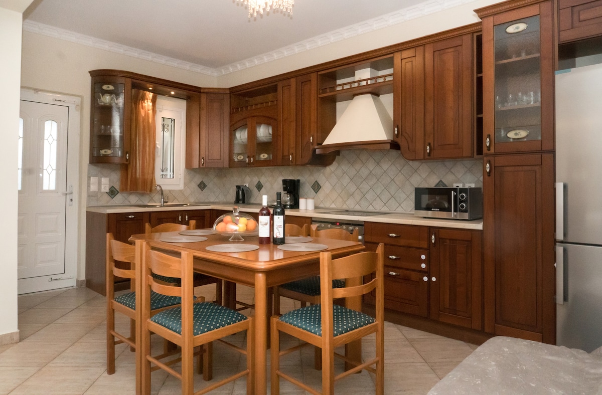 panos taverna restaurant laganas grill house food 